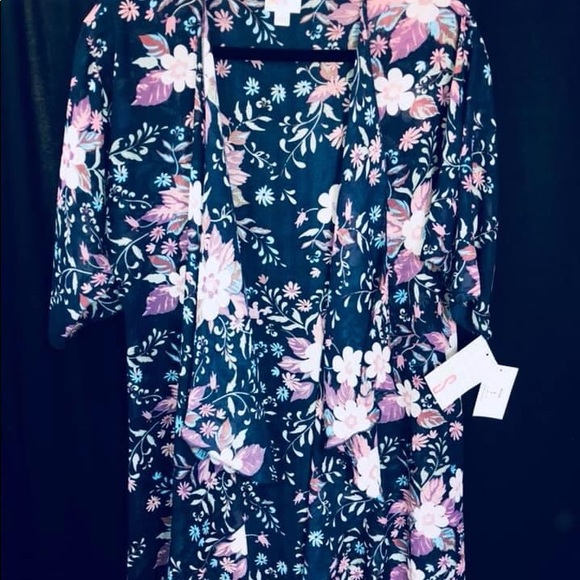 Shirley💕KIMONO - Picture 6 of 7